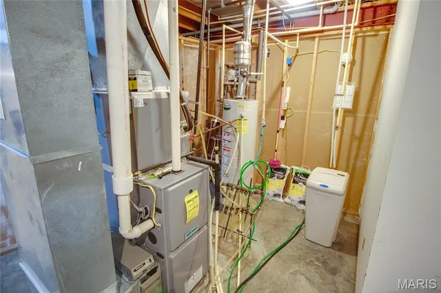 $525,000 | 676 Highway 108, Carrollton, IL 62016