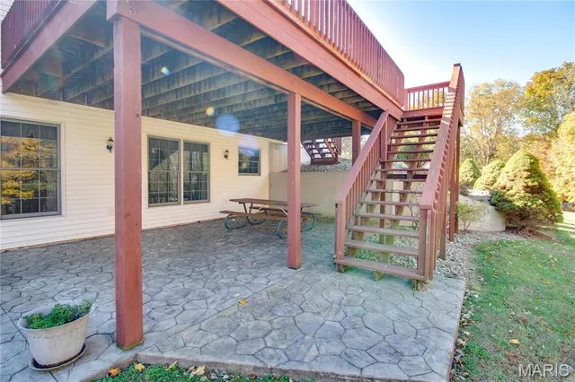 $525,000 | 676 Highway 108, Carrollton, IL 62016