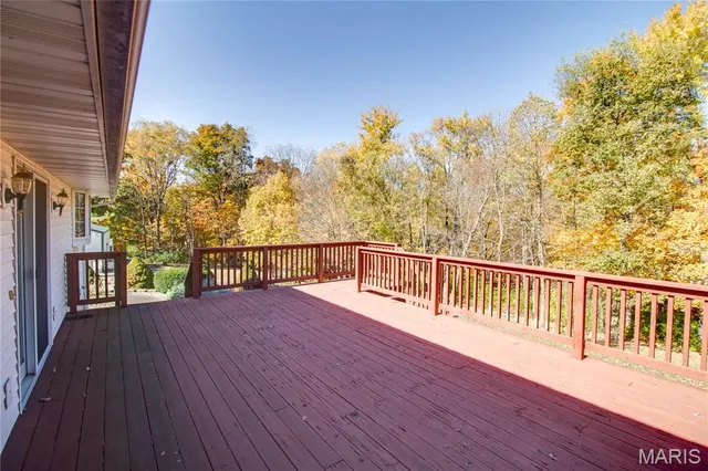 $525,000 | 676 Highway 108, Carrollton, IL 62016