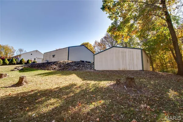 $499,000 | 676 Highway 108, Carrollton, IL 62016