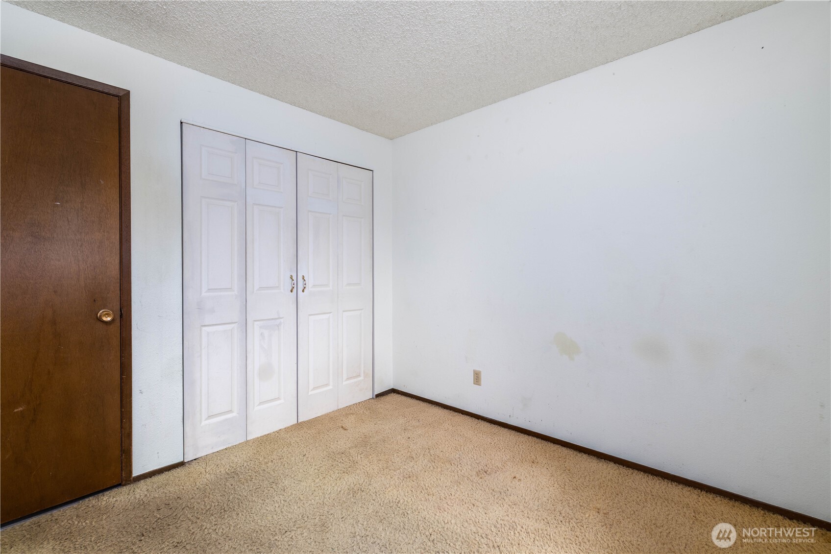 5189 Brasch Road Southeast Port Orchard, WA 98367 - Photo 14 of 24 a view of an empty room