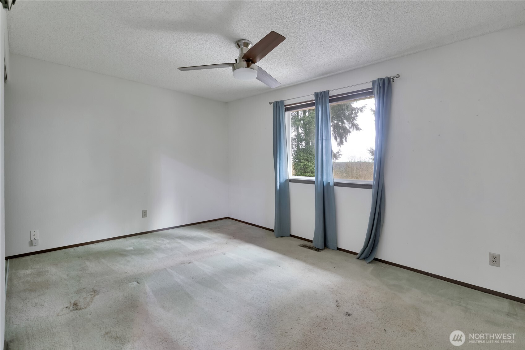 5189 Brasch Road Southeast Port Orchard, WA 98367 - Photo 17 of 33