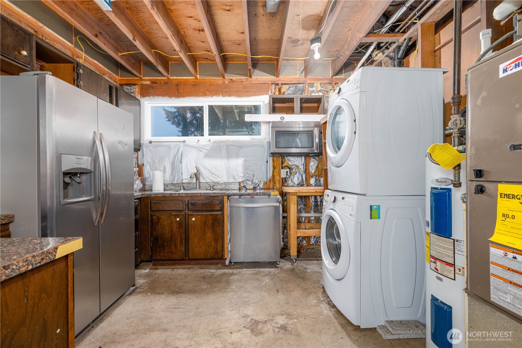 5189 Brasch Road Southeast Port Orchard, WA 98367 - Photo 19 of 24 a utility room with dryer and washer