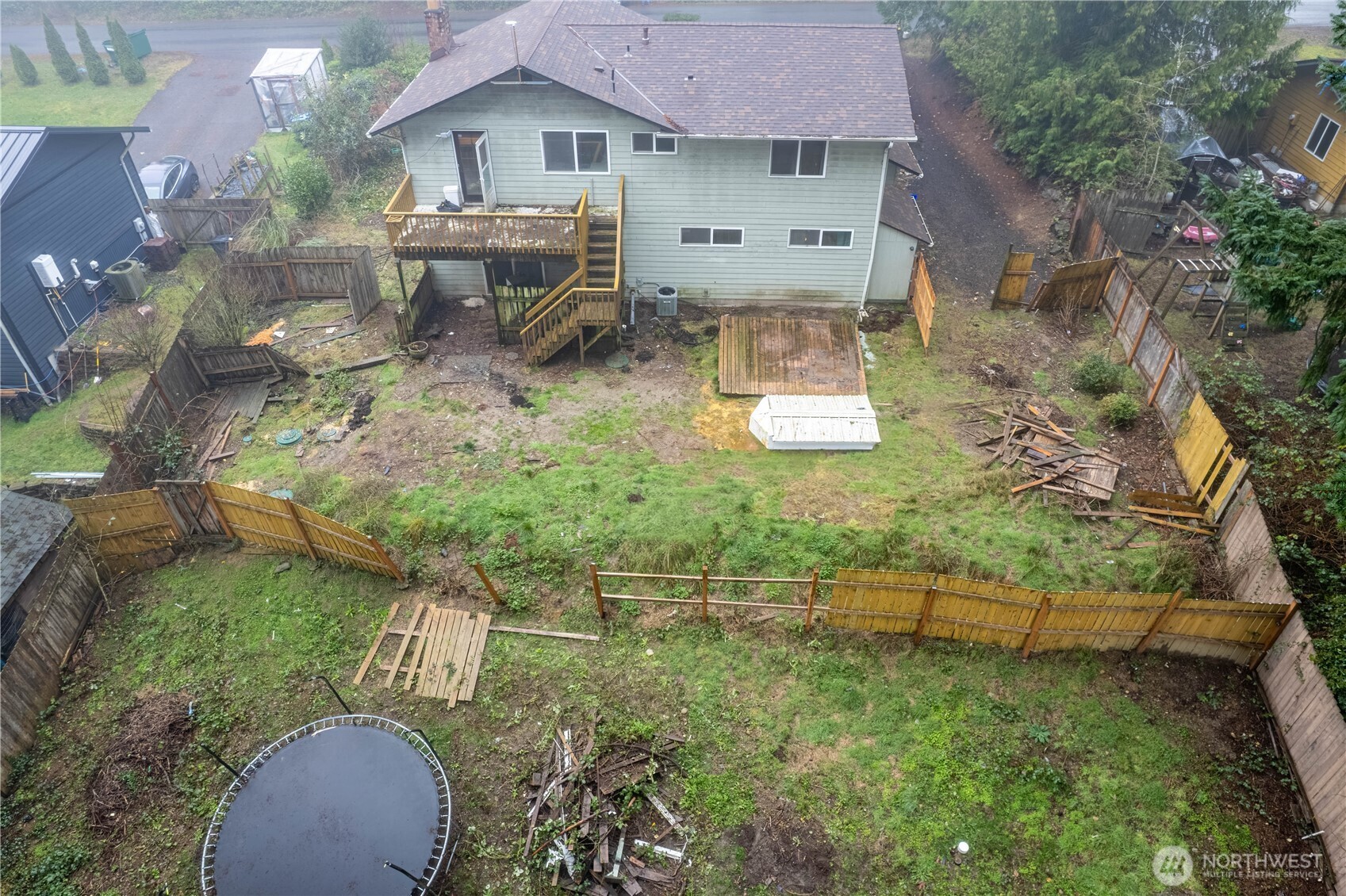 5189 Brasch Road Southeast Port Orchard, WA 98367 - Photo 22 of 24 a view of backyard of a house