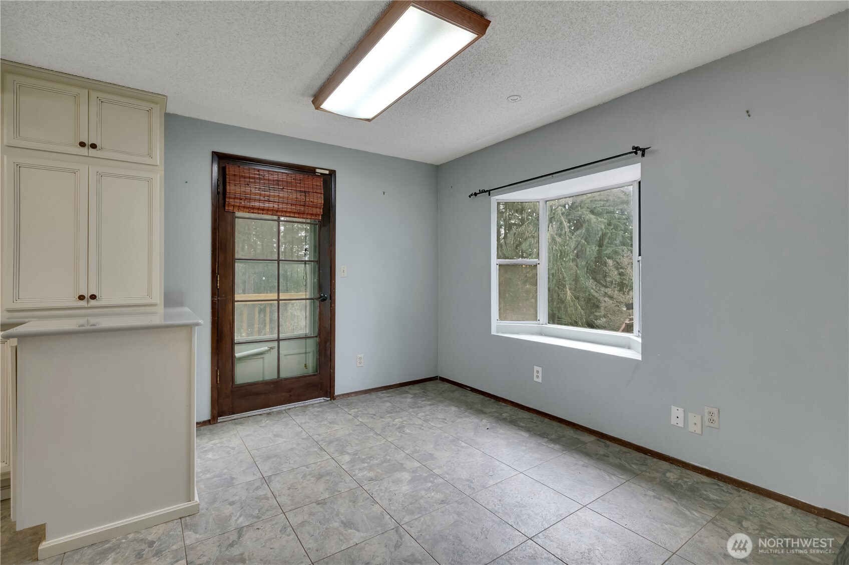 5189 Brasch Road Southeast Port Orchard, WA 98367 - Photo 8 of 33