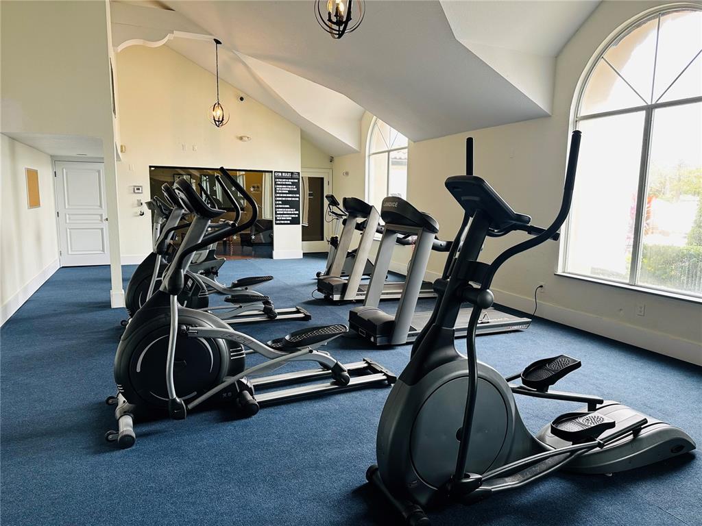 5112 Conroy Road, Unit 324 Orlando, FL 32811 - Photo 18 of 22