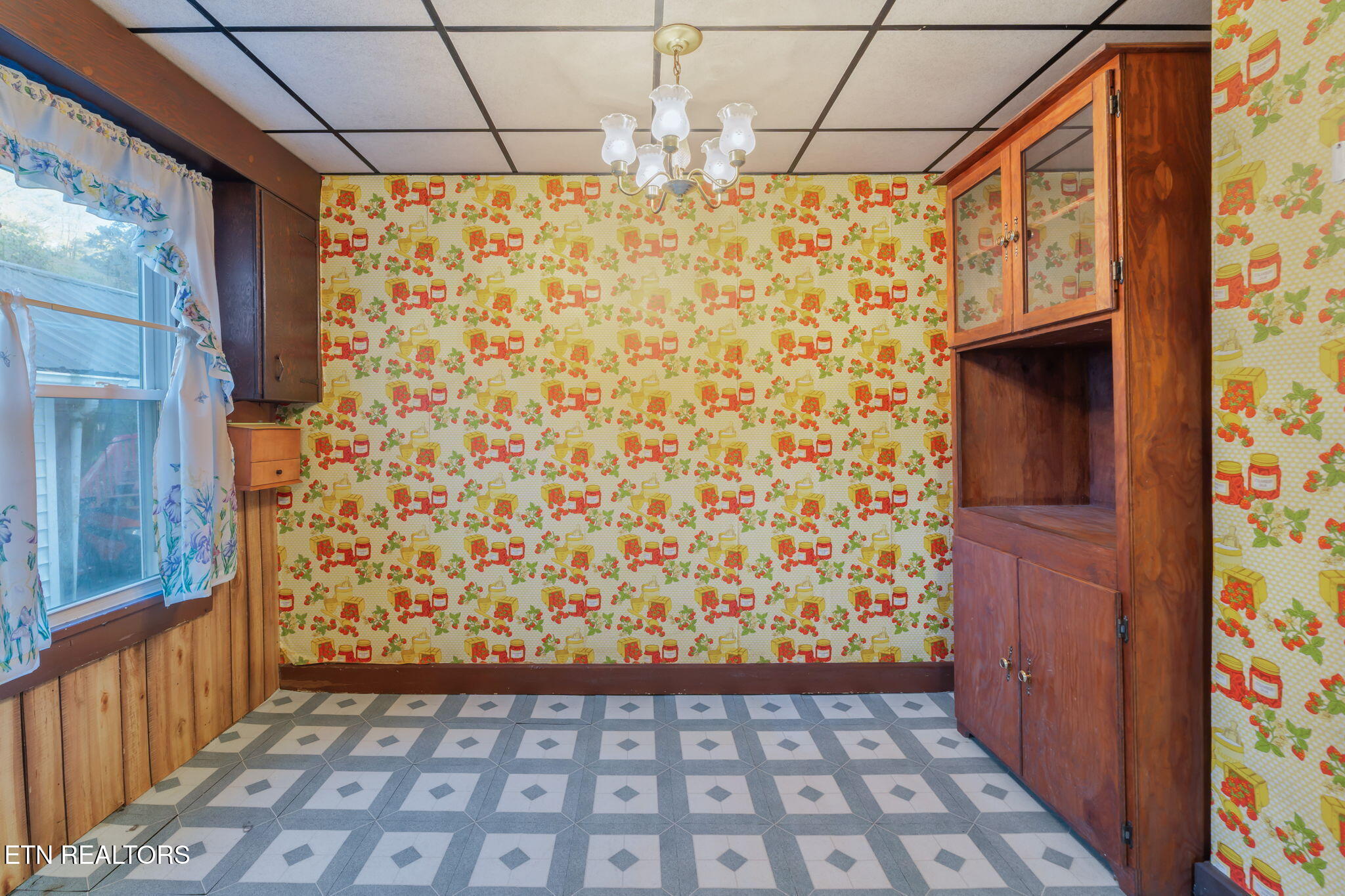 858 North Shiloh Road Seymour, TN 37865 - Photo 15 of 60 15-web-or-mls-858 N. Shiloh Road-2