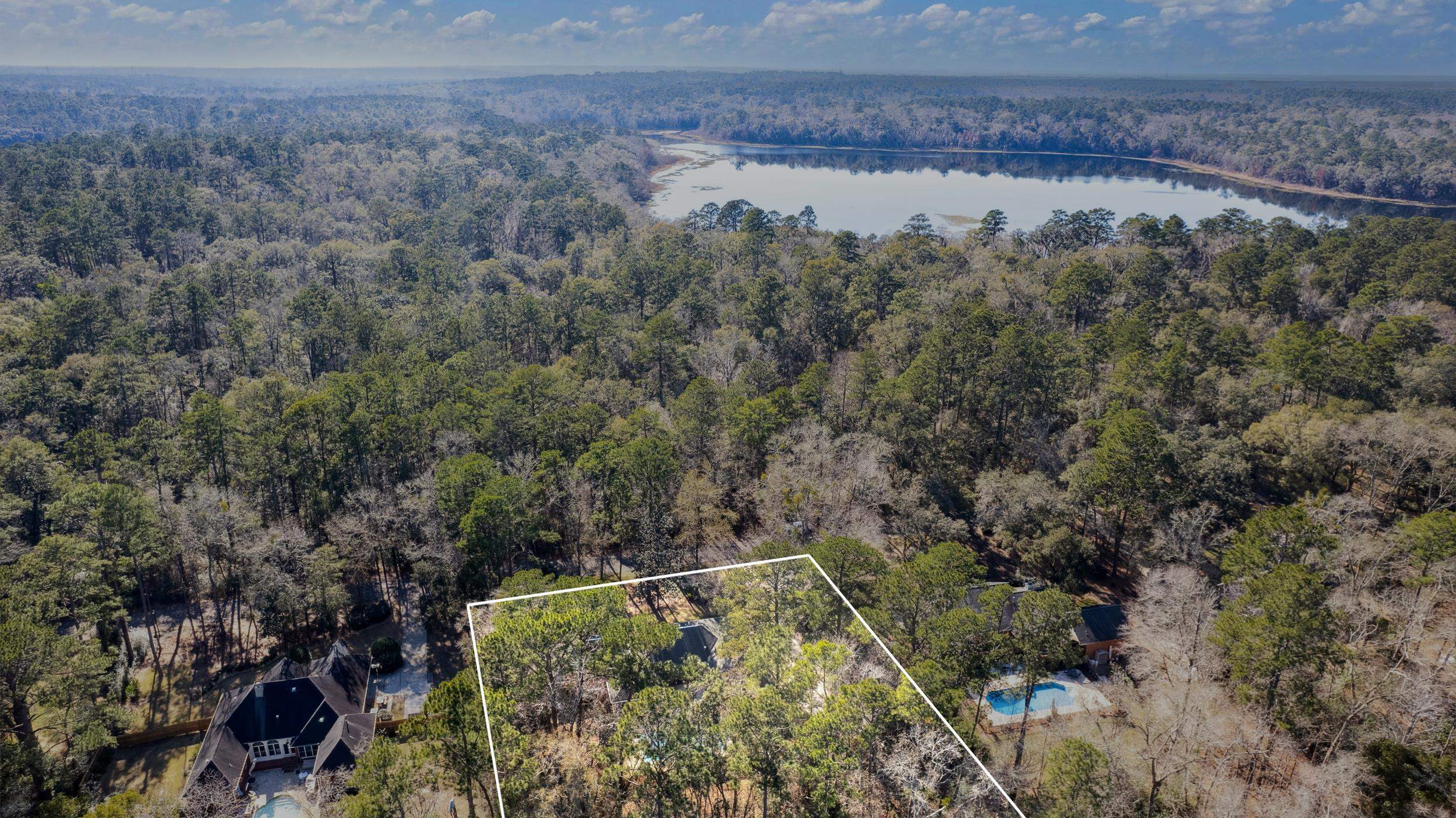 4847 Highgrove Road Tallahassee, FL 32309 - Photo 5 of 41 Gallery Image 5