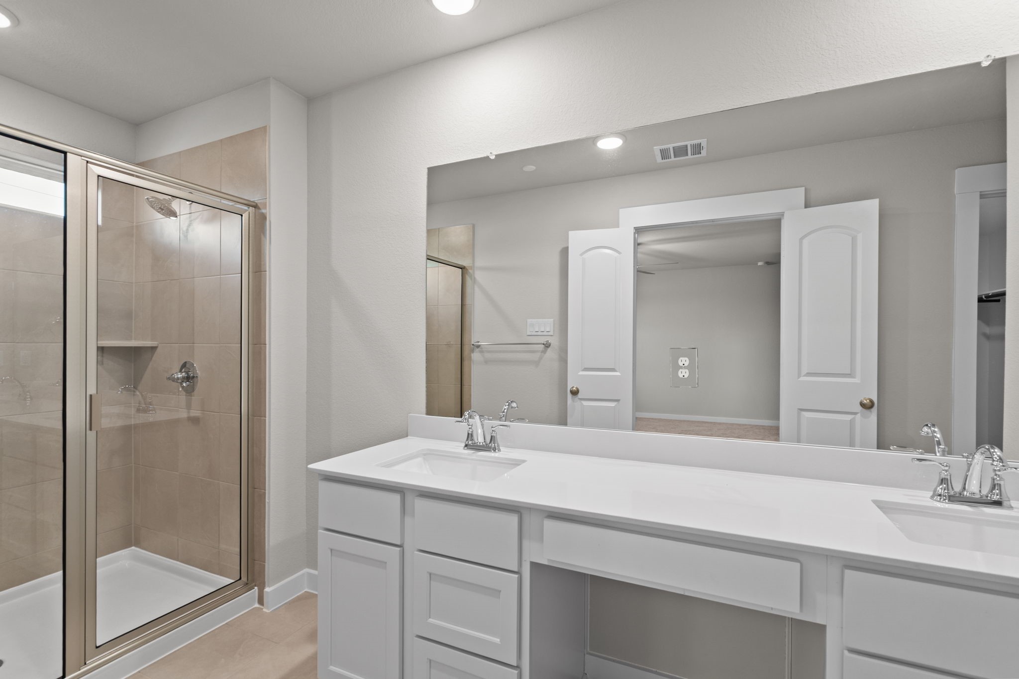 2778 Mariposa Crk Drive, Unit 2 Rosharon, TX 77583 - Photo 12 of 30 Whether you're prepping for a busy day or winding down at night, this beautiful new construction invites you to indulge in comfort and elegance every time you step inside.