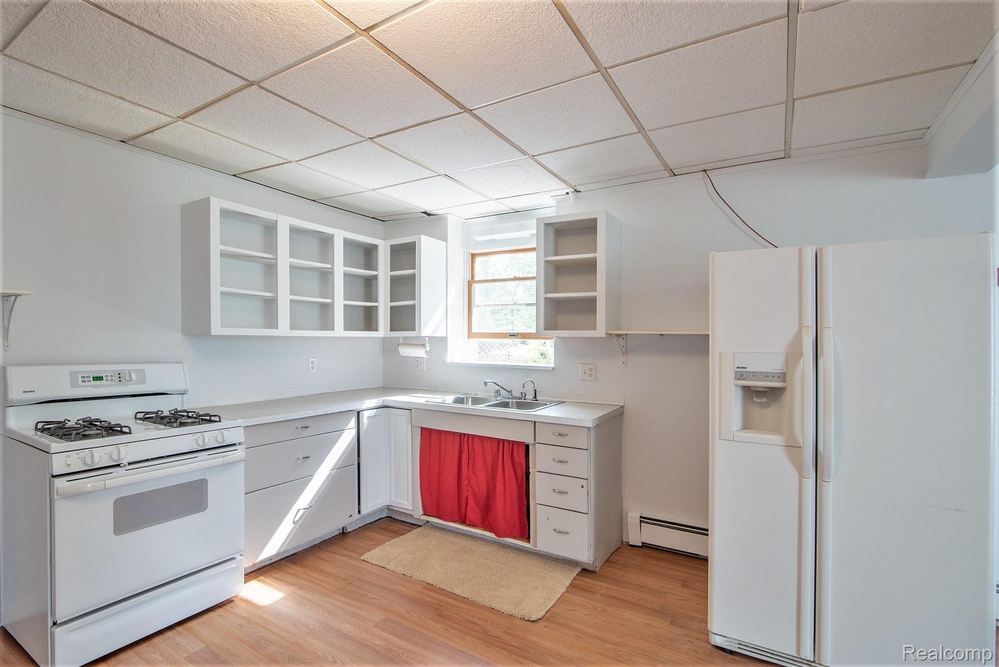 4250 North Nicholson Road Fowlerville, MI 48836 - Photo 22 of 48 2nd kitchen in Basement