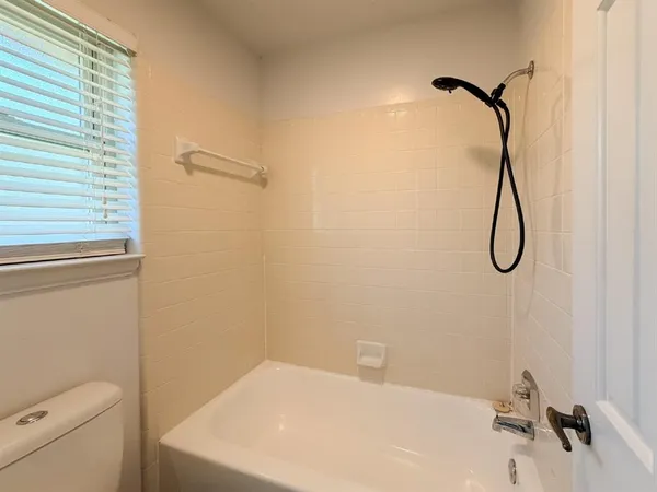 $1,995 | 701 Daniels Drive, Crowley, TX 76036