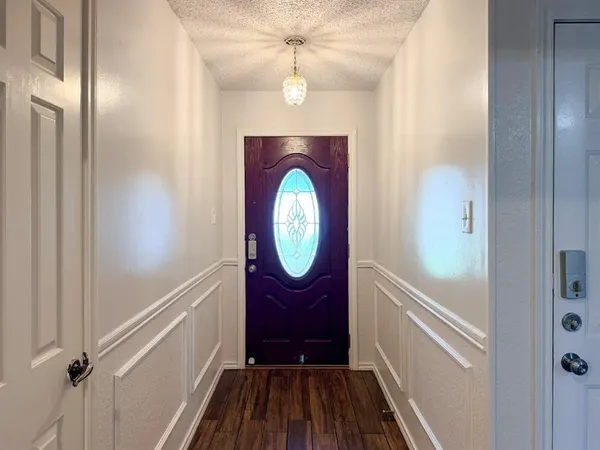 $1,995 | 701 Daniels Drive, Crowley, TX 76036