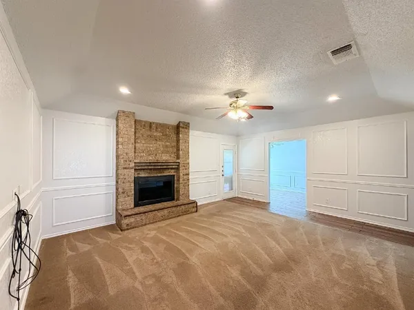 $1,995 | 701 Daniels Drive, Crowley, TX 76036