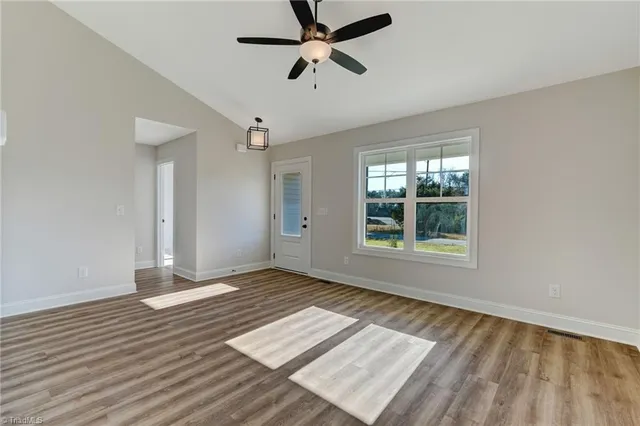 $274,900 | 529 Grooms Road, Reidsville, NC 27320