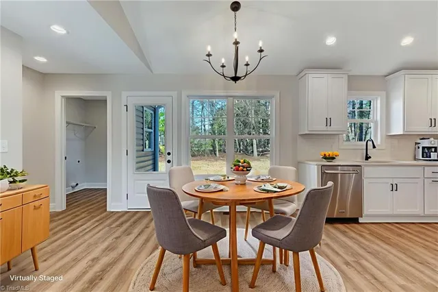 $274,900 | 529 Grooms Road, Reidsville, NC 27320