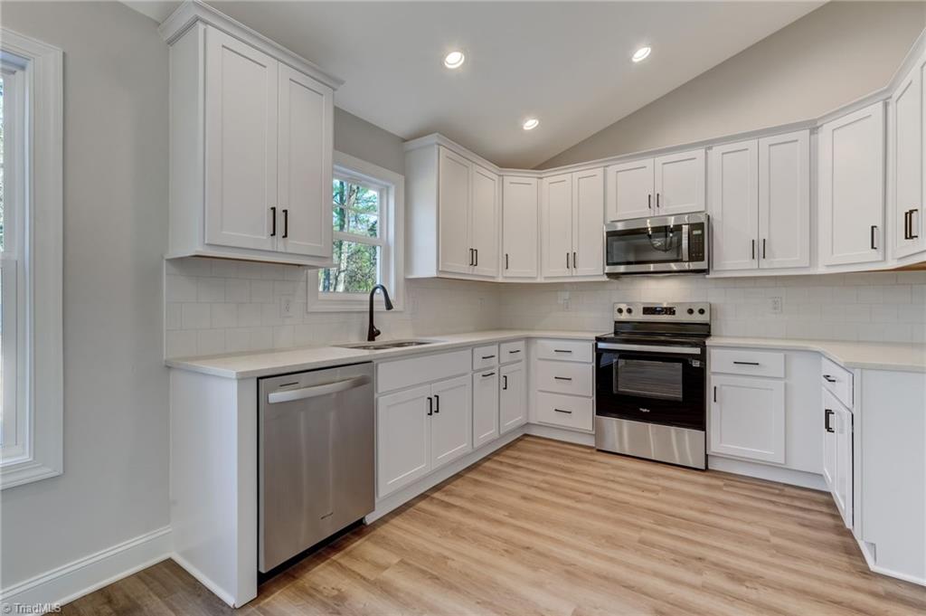 529 Grooms Road Reidsville, NC 27320 - Photo 18 of 35