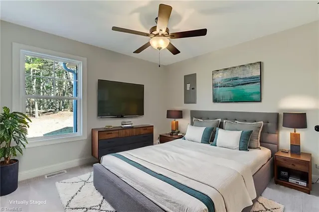 $274,900 | 529 Grooms Road, Reidsville, NC 27320