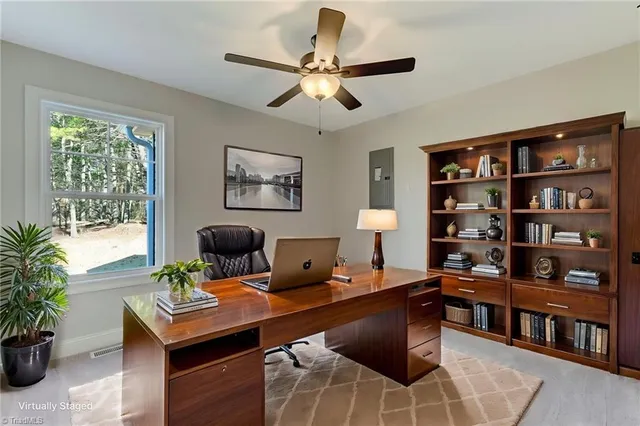 $274,900 | 529 Grooms Road, Reidsville, NC 27320