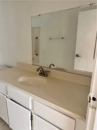 $2,400 | 14801 Nordhoff Street, Panorama City, CA 91402