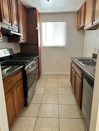 $2,400 | 14801 Nordhoff Street, Panorama City, CA 91402