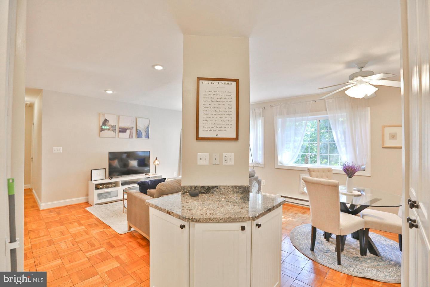 3674 Gunston Road Alexandria, VA 22302 - Photo 8 of 42 Gallery Image 8