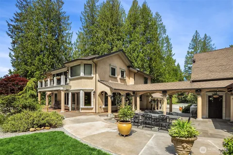 $2,395,000 | 7014 171st Avenue Southeast, Snohomish, WA 98290