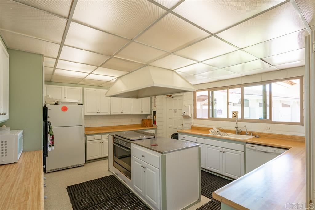 9500 Harritt Road, Unit 218 Lakeside, CA 92040 - Photo 16 of 22 Gallery Image 16