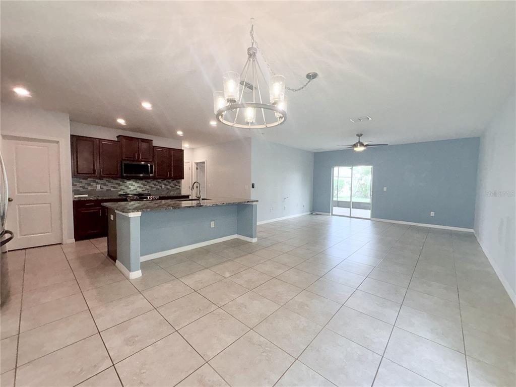 4935 Reflecting Pond Circle Wimauma, FL 33598 - Photo 13 of 41