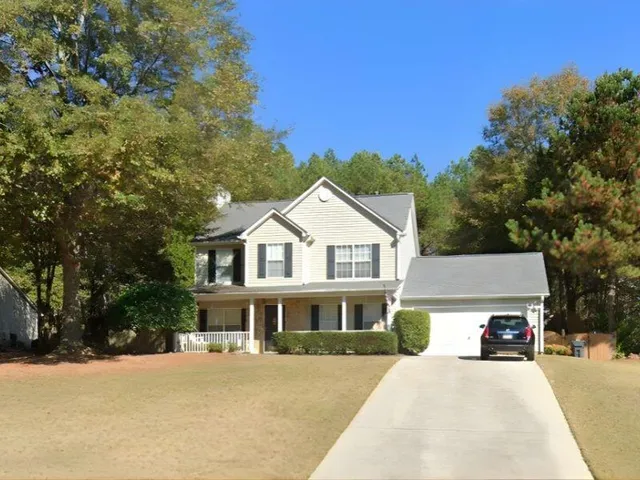 $350,000 | 3132 Victoria Pl Drive, Loganville, GA 30052