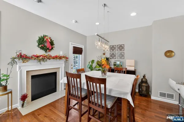 $659,000 | 215 Barringer Drive, Unit 2088, Nutley, NJ 07110