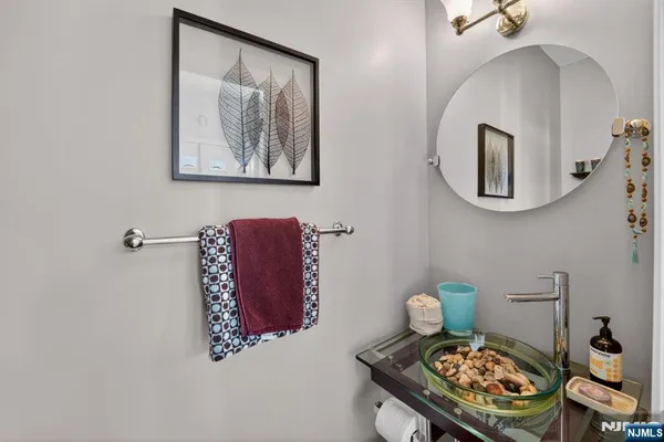 $659,000 | 215 Barringer Drive, Unit 2088, Nutley, NJ 07110