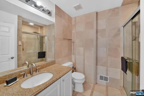 $659,000 | 215 Barringer Drive, Unit 2088, Nutley, NJ 07110