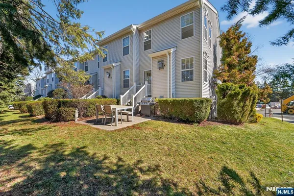 $659,000 | 215 Barringer Drive, Unit 2088, Nutley, NJ 07110