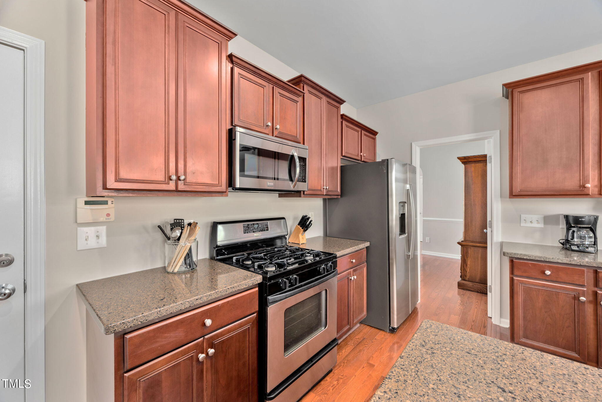 8620 Benzinger Drive Raleigh, NC 27613 - Photo 14 of 51 52-web-or-mls-8620-benzinger-dr