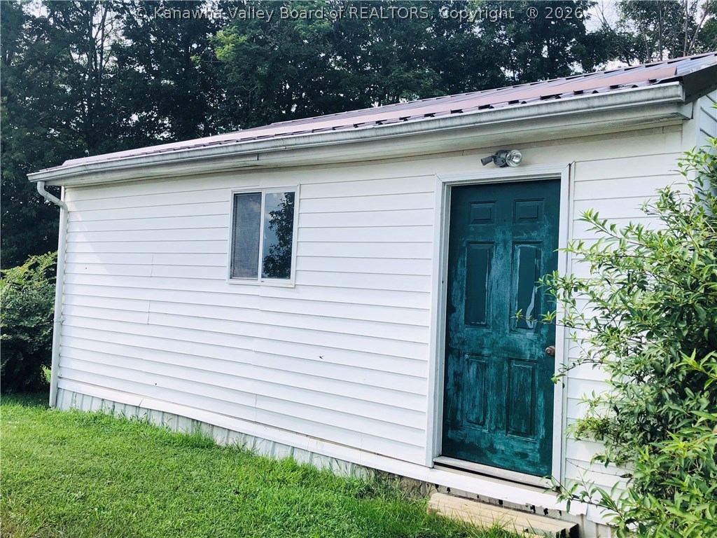 778 Jones Ridge Road Gandeeville, WV 25243 - Photo 13 of 14 Gallery Image 13