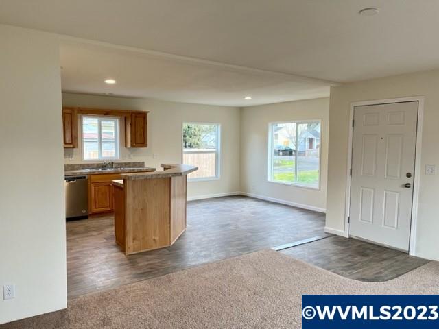 2209 Front Avenue Northeast Albany, OR 97321 - Photo 10 of 32