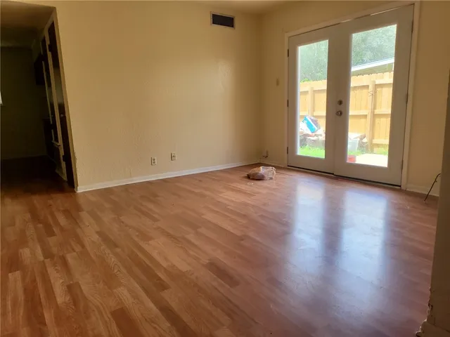 $1,195 | 11661 B Flatrock Crossing Circle, Corpus Christi, TX 78410