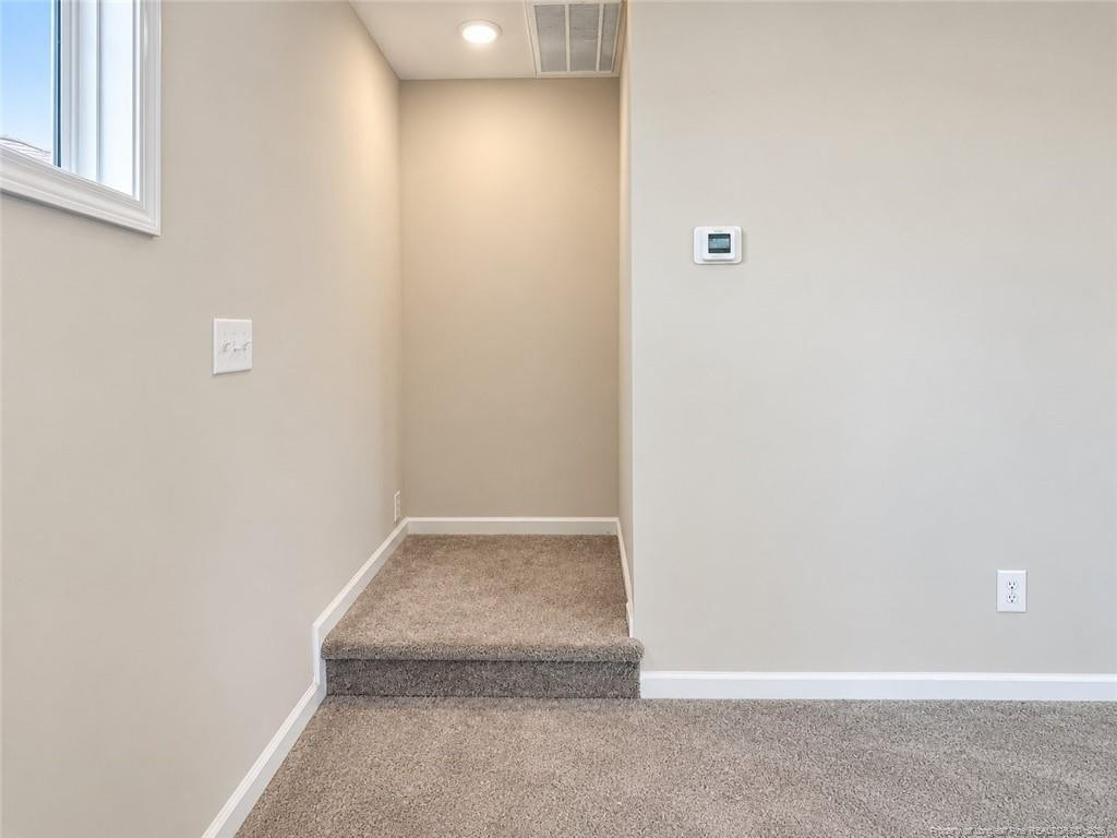 4050 Racking Horse Road Hope Mills, NC 28306 - Photo 10 of 22 Photo 10