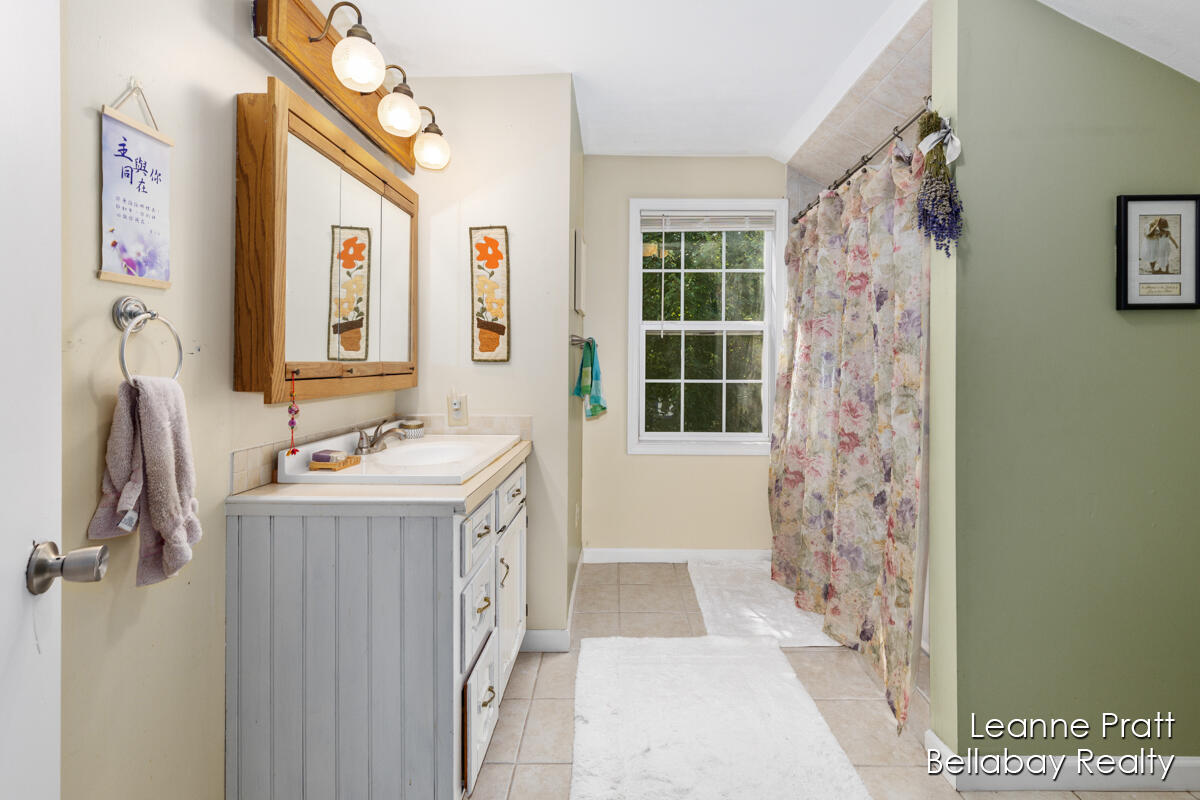 401 East State Road Hastings, MI 49058 - Photo 20 of 20 IMG_1014