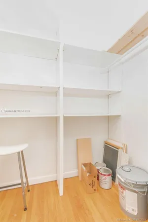 $2,500 | 915 8th Street, Unit 201, Miami Beach, FL 33139