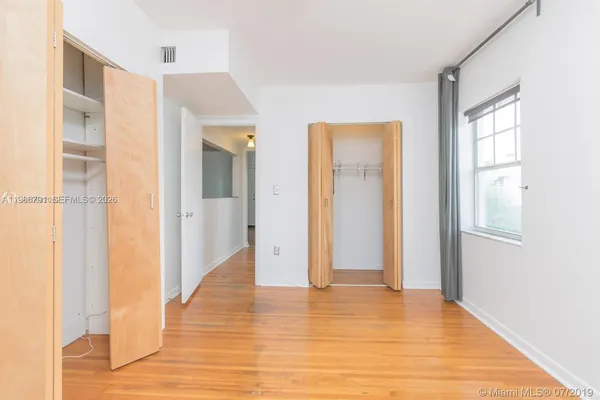 $2,500 | 915 8th Street, Unit 201, Miami Beach, FL 33139