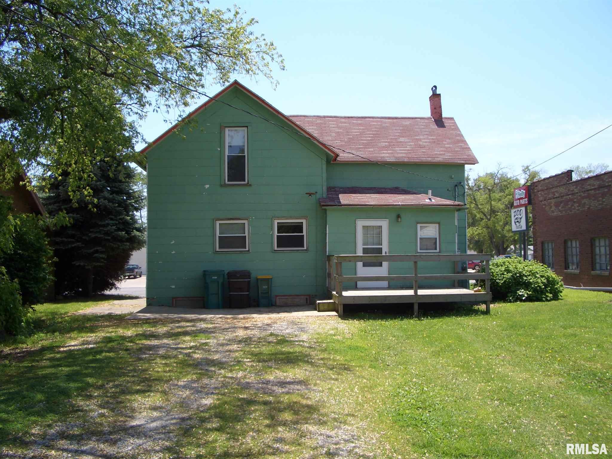 1206 East Jackson Macomb, IL 61455 - Photo 2 of 2