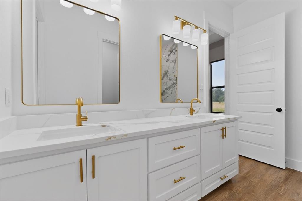 4737 Pine Ridge Court Athens, TX 75752 - Photo 9 of 26 Gallery Image 9
