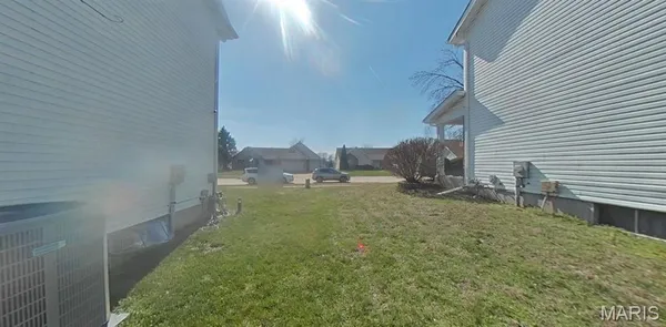 $427,900 | 1860 Chateau Du Mont Drive, Florissant, MO 63031