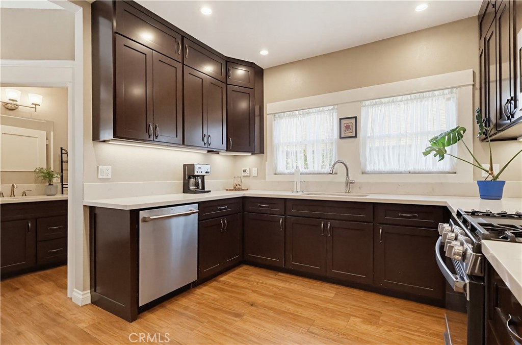 1130 East Appleton Street Long Beach, CA 90802 - Photo 22 of 55