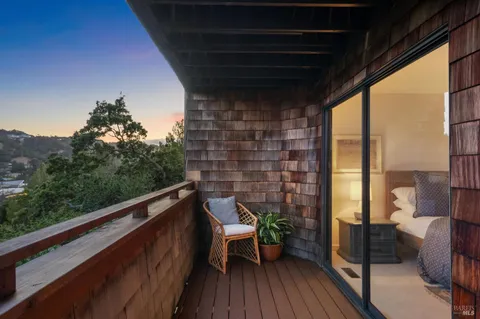 $975,000 | 305 El Faisan Drive, San Rafael, CA 94903