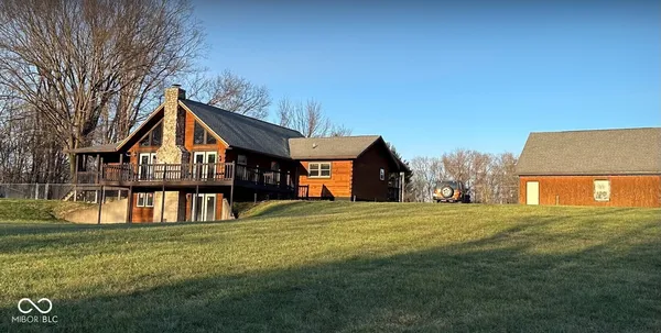 $510,000 | 4010 North Newbern Road, Columbus, IN 47203