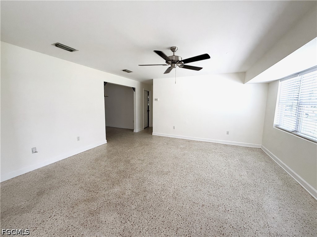 1637 South Mayfair Road Fort Myers, FL 33919 - Photo 4 of 29