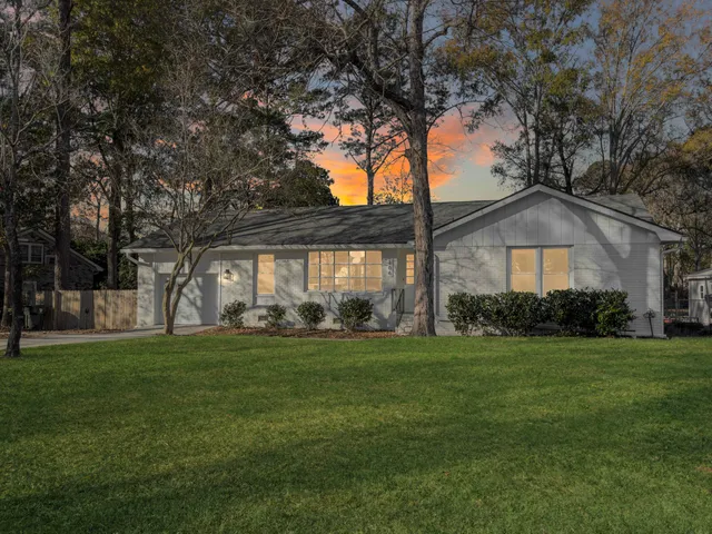 $385,000 | 106 Mellard Drive, Goose Creek, SC 29445