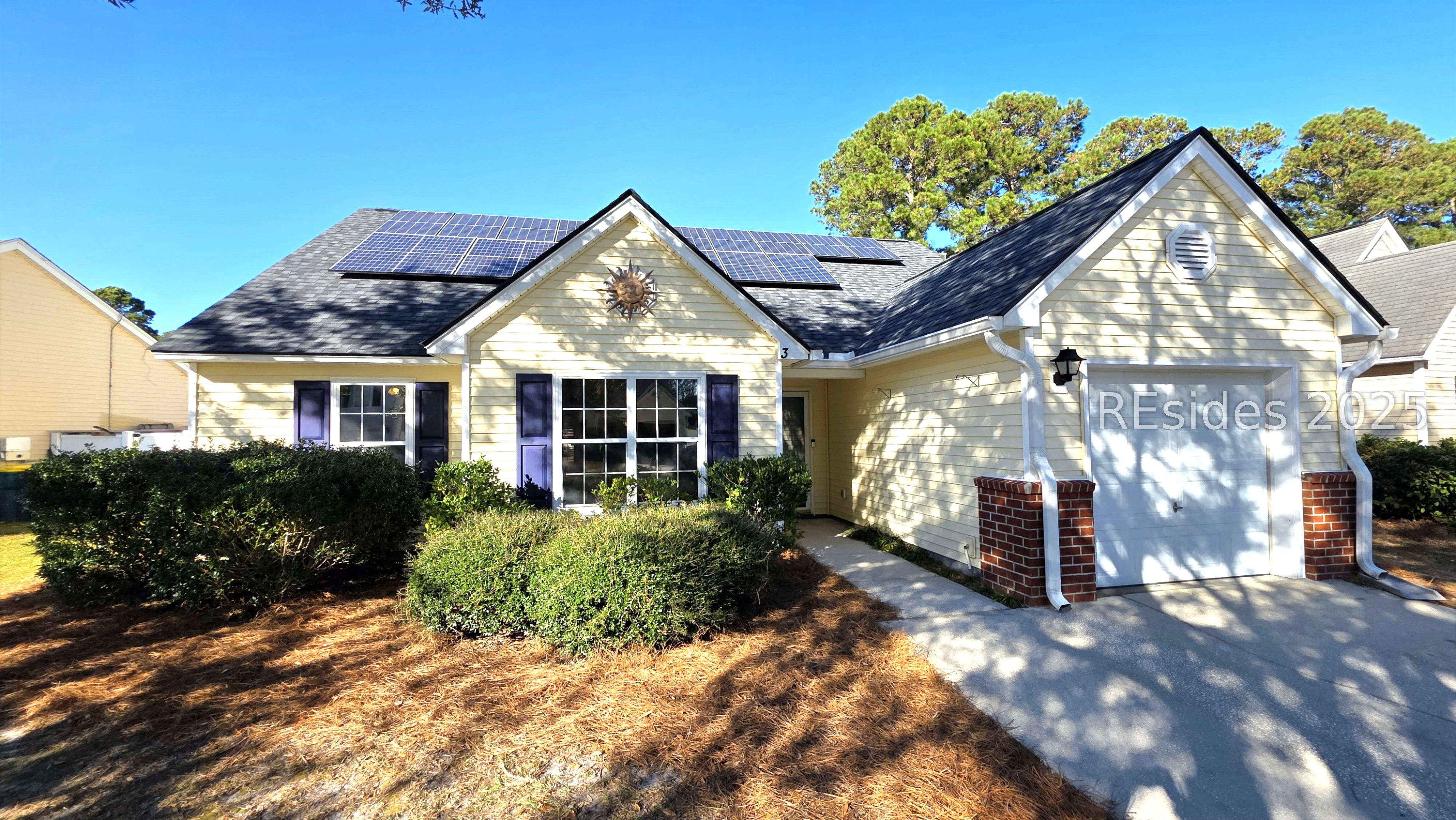3 Wiregrass Way Bluffton, SC 29910 - Photo 2 of 31 Notice the solar panels!
